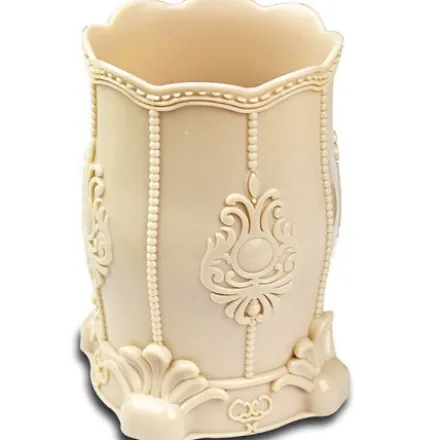 Brush Box Beige